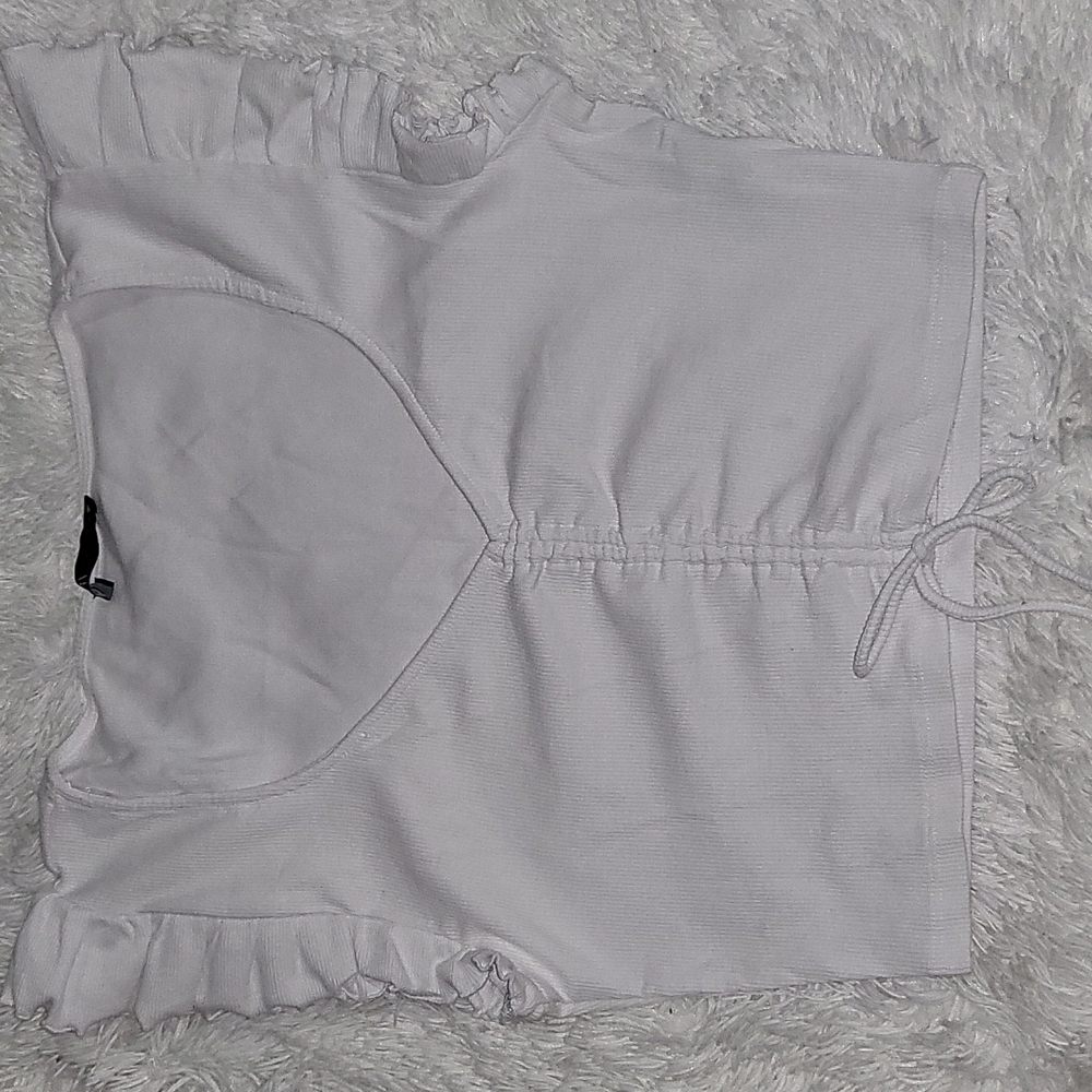 White crop top